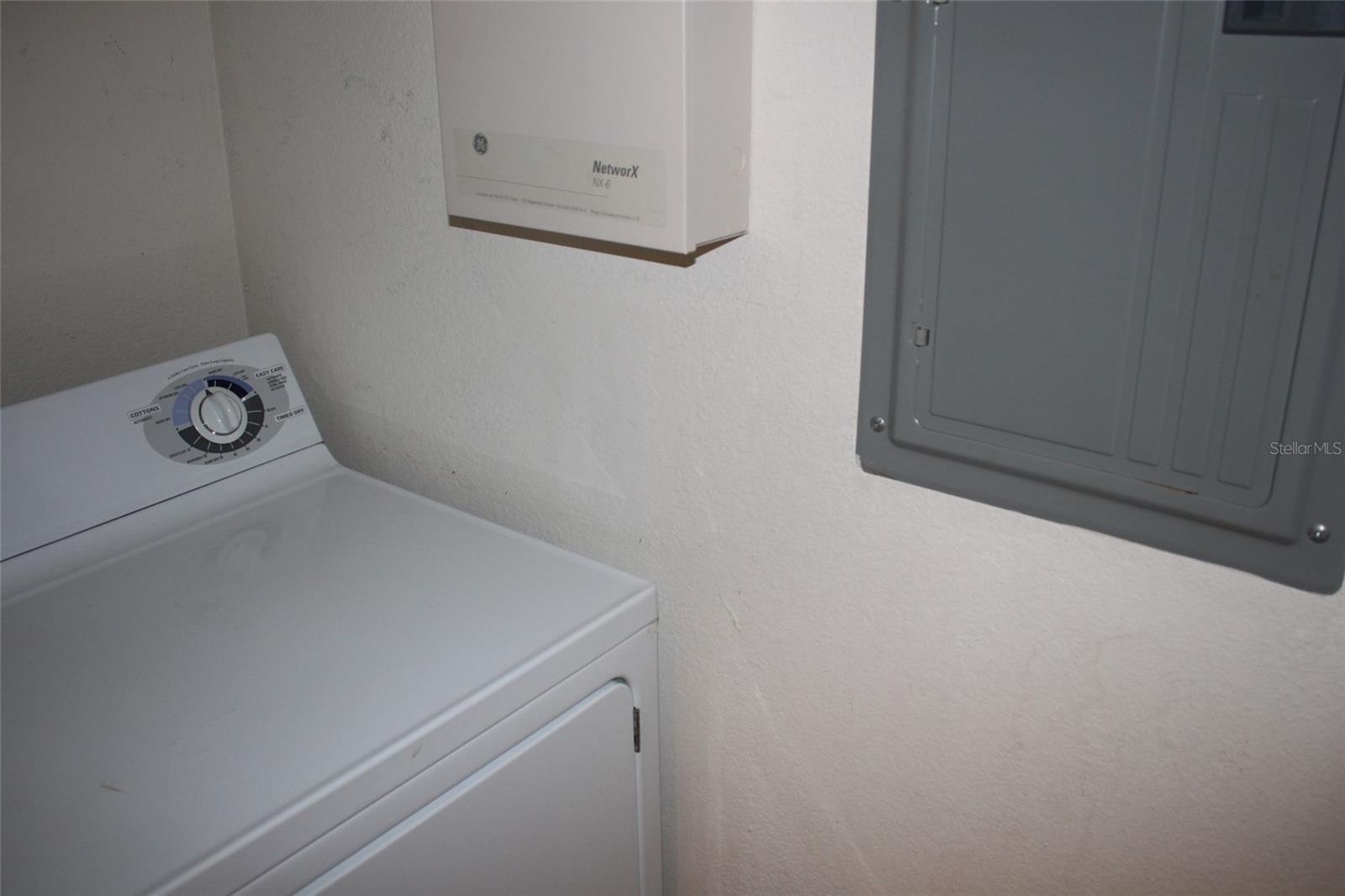 Image 12 of 20 For 6159 Metrowest Boulevard 204