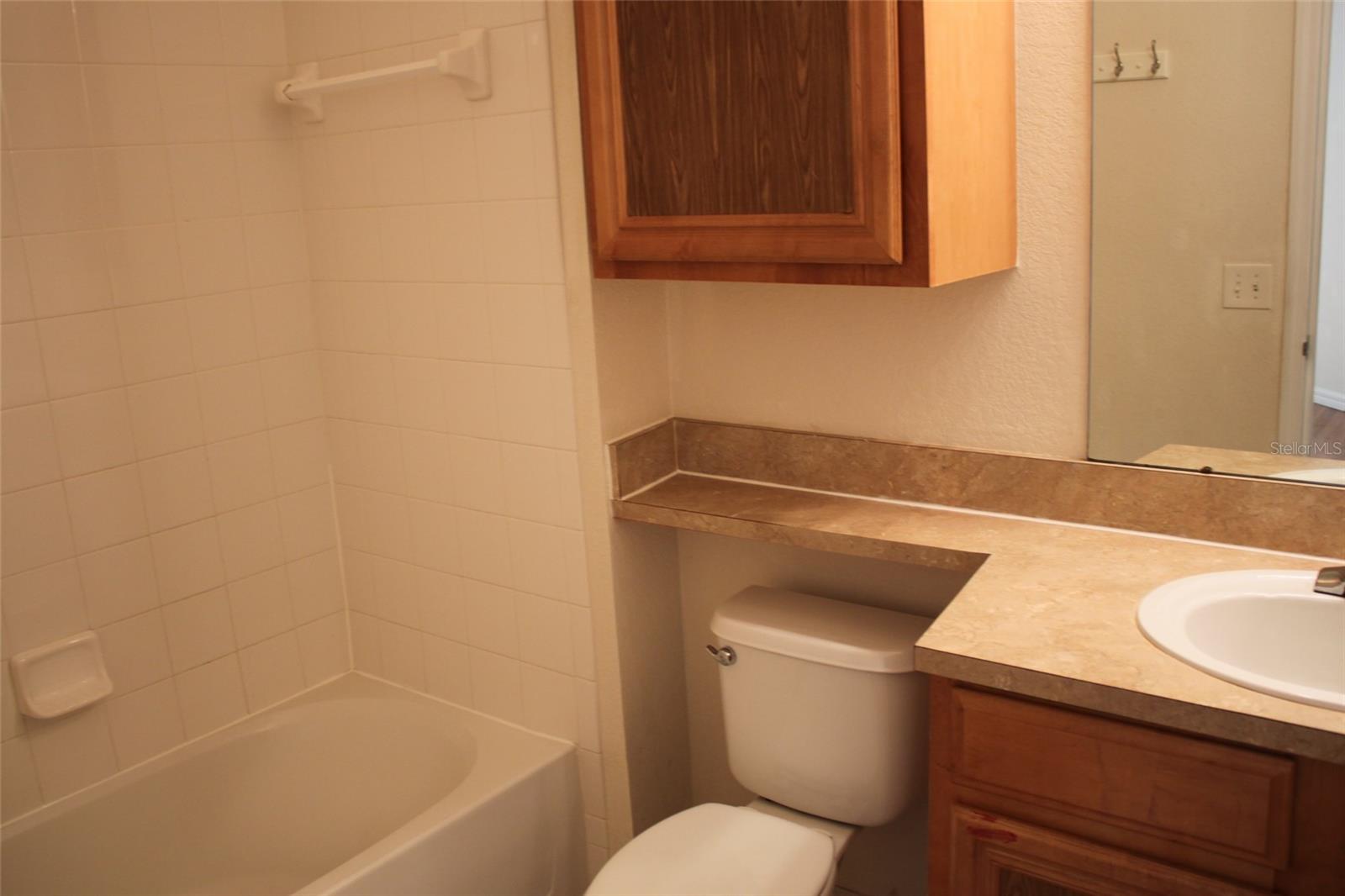 Image 9 of 20 For 6159 Metrowest Boulevard 204