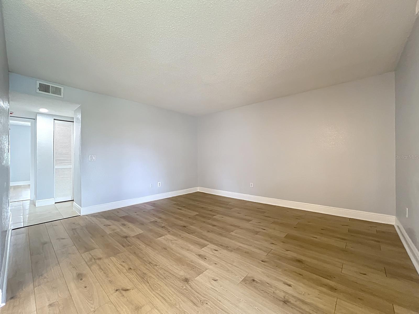 Image 15 of 41 For 4795 Texas Avenue 4795c