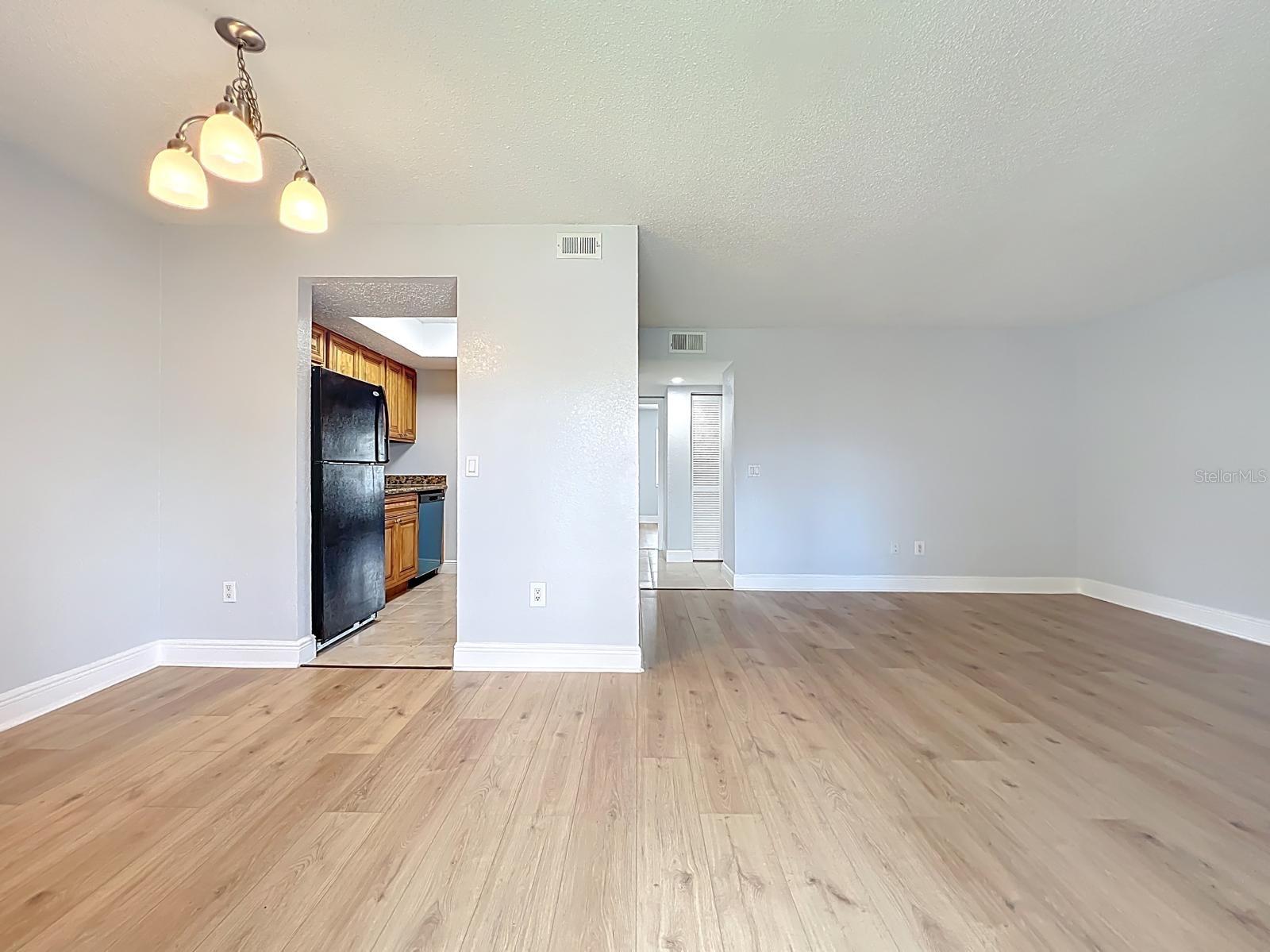 Image 16 of 41 For 4795 Texas Avenue 4795c