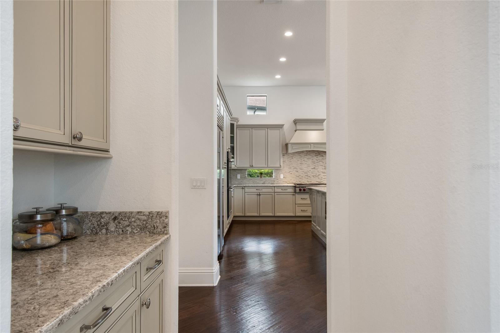 Image 13 of 91 For 4077 Isabella Circle