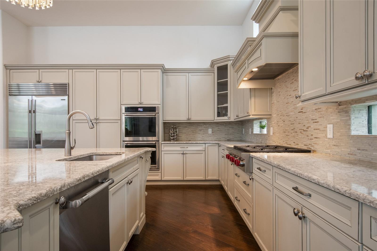 Image 21 of 91 For 4077 Isabella Circle