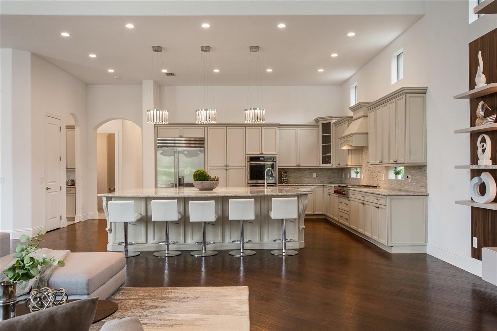 Image 24 of 91 For 4077 Isabella Circle