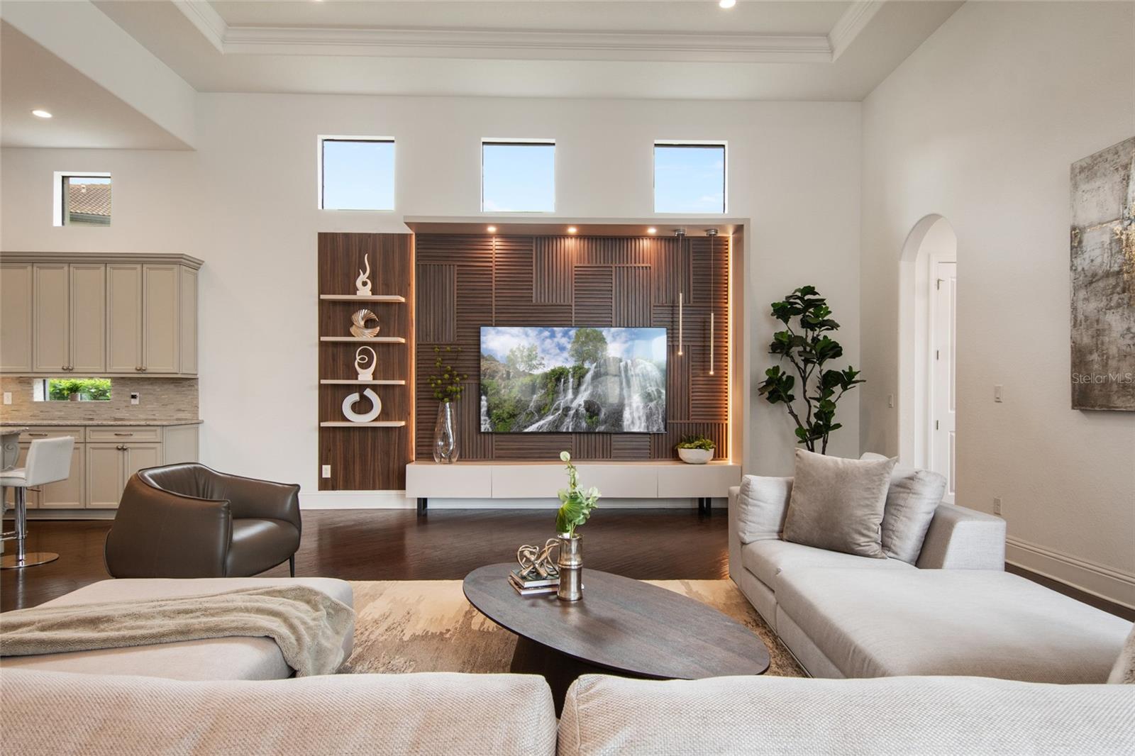 Image 33 of 91 For 4077 Isabella Circle