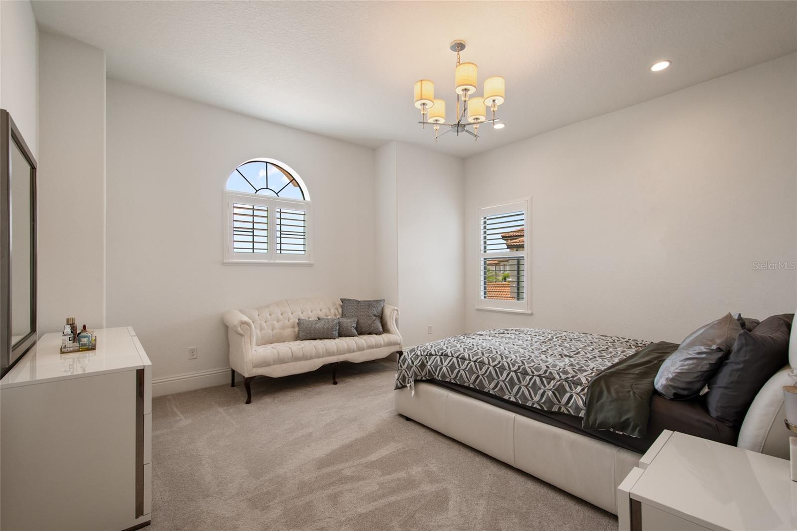 Image 67 of 91 For 4077 Isabella Circle