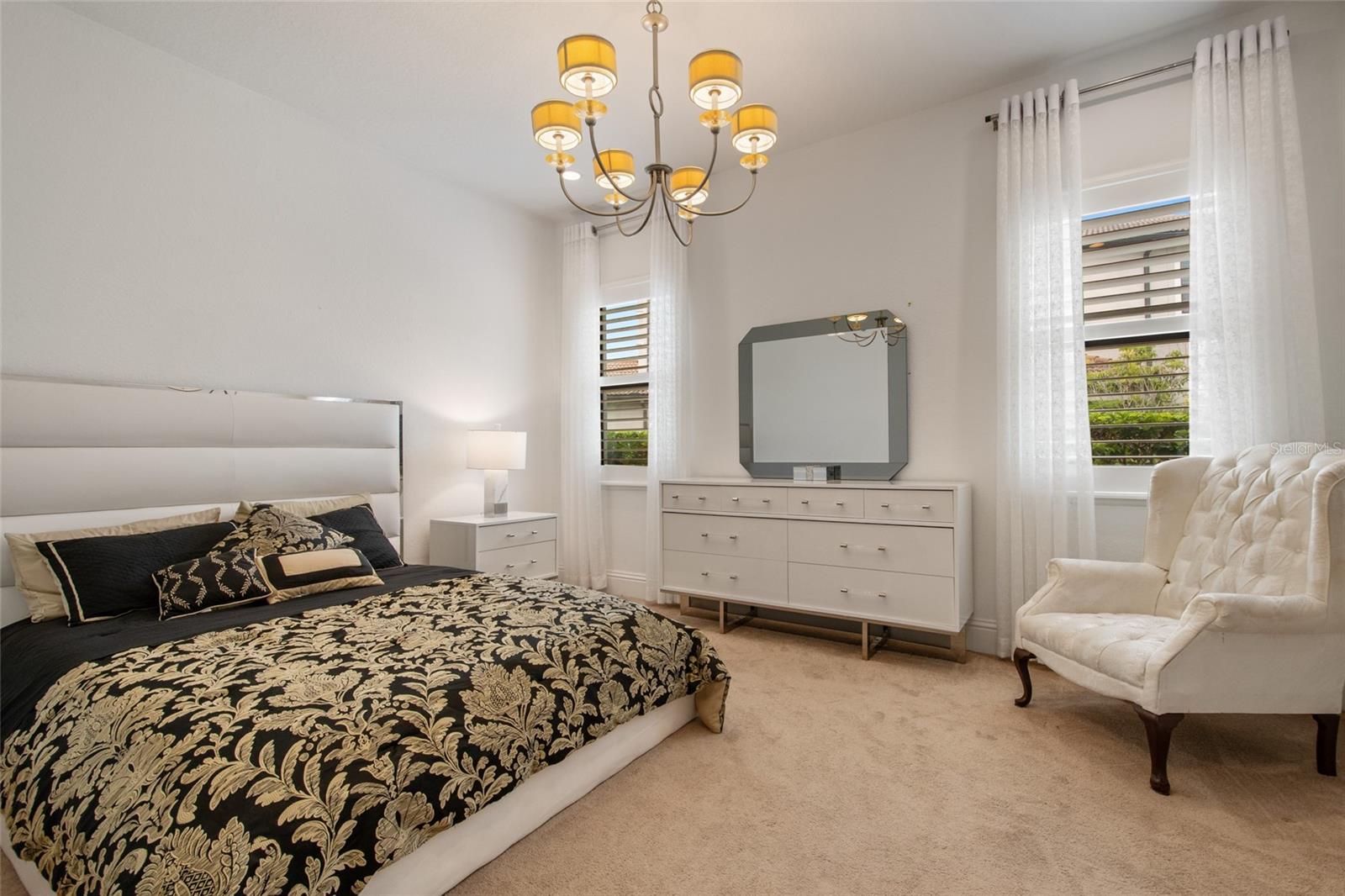 Image 71 of 91 For 4077 Isabella Circle