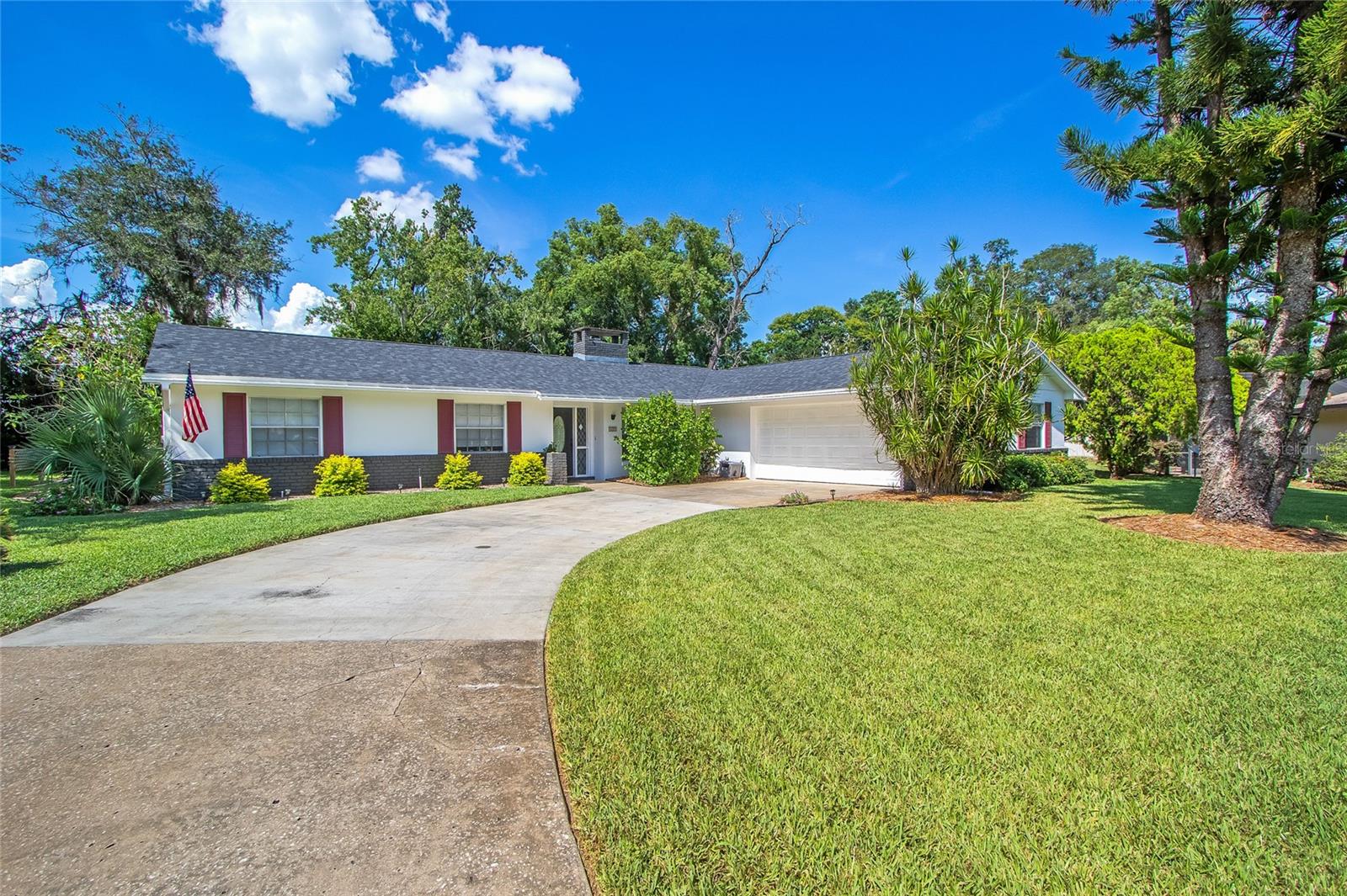 Details for 428 Laura Lane, MOUNT DORA, FL 32757