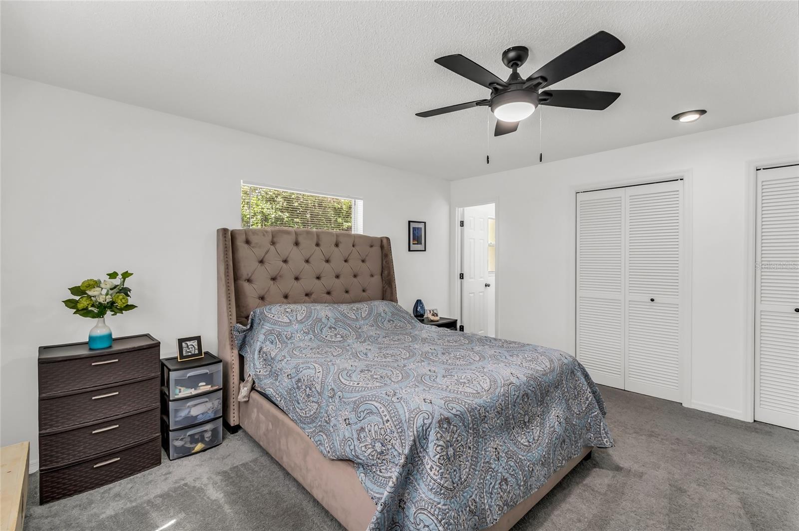 Image 15 of 24 For 428 Laura Lane