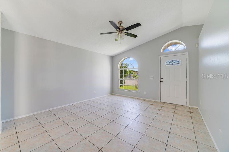 Image 3 of 15 For 7927 Tumbleweed Court