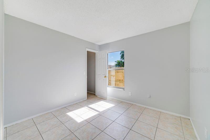 Image 9 of 15 For 7927 Tumbleweed Court
