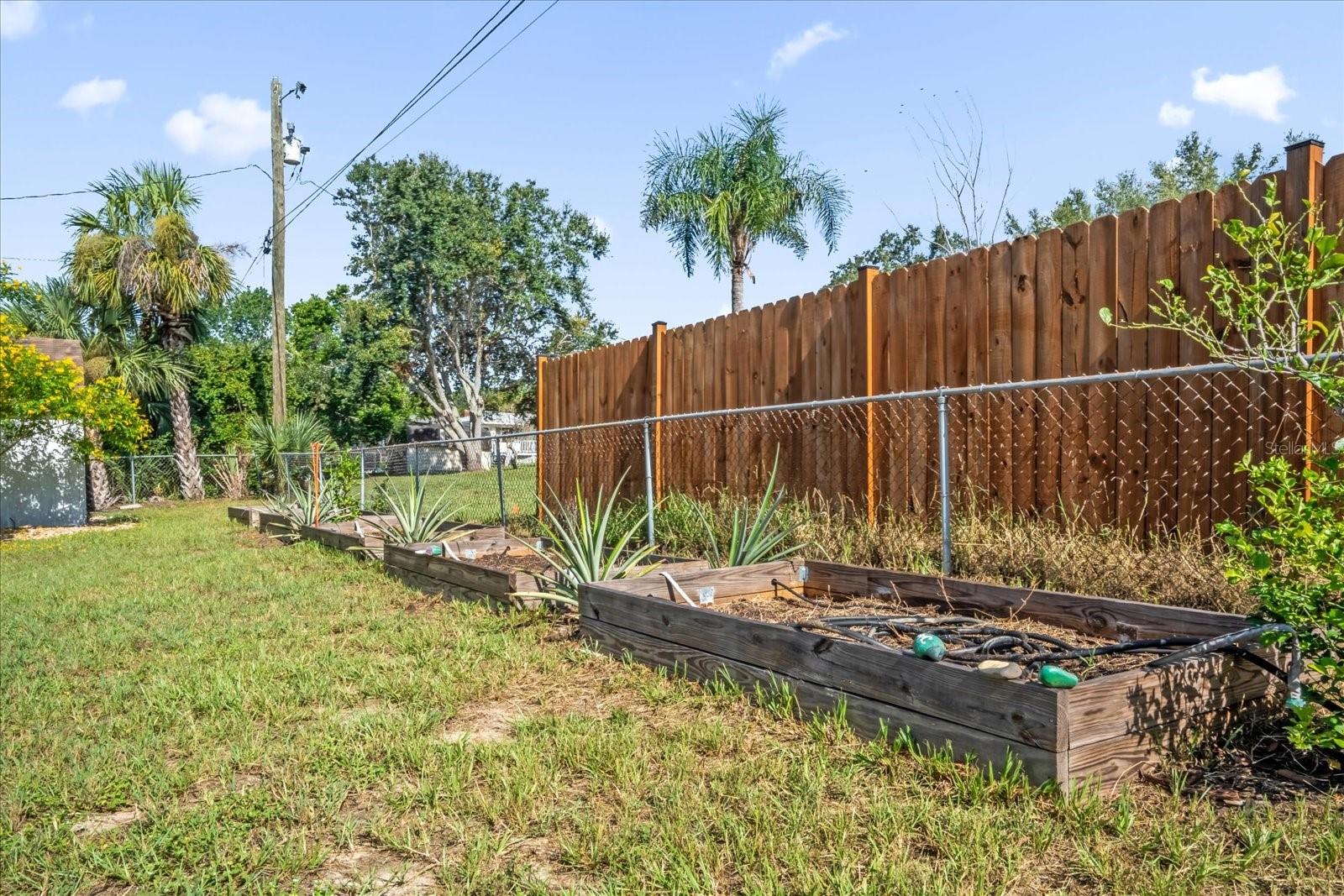 Image 21 of 26 For 198 Cypress Avenue