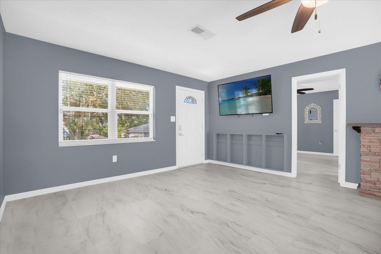 Image 3 of 26 For 198 Cypress Avenue