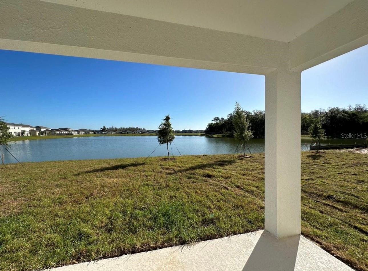 Image 14 of 39 For 5322 Royal Point Avenue