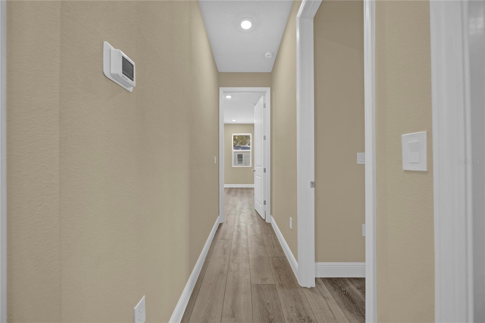 Image 15 of 36 For 14804 Coscester Street