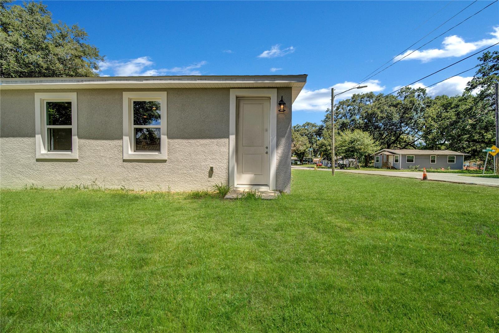 Image 32 of 36 For 14804 Coscester Street