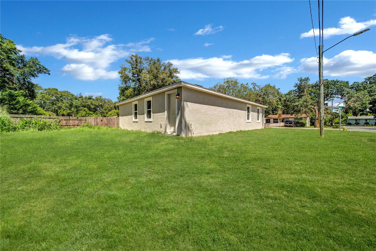 Image 33 of 36 For 14804 Coscester Street