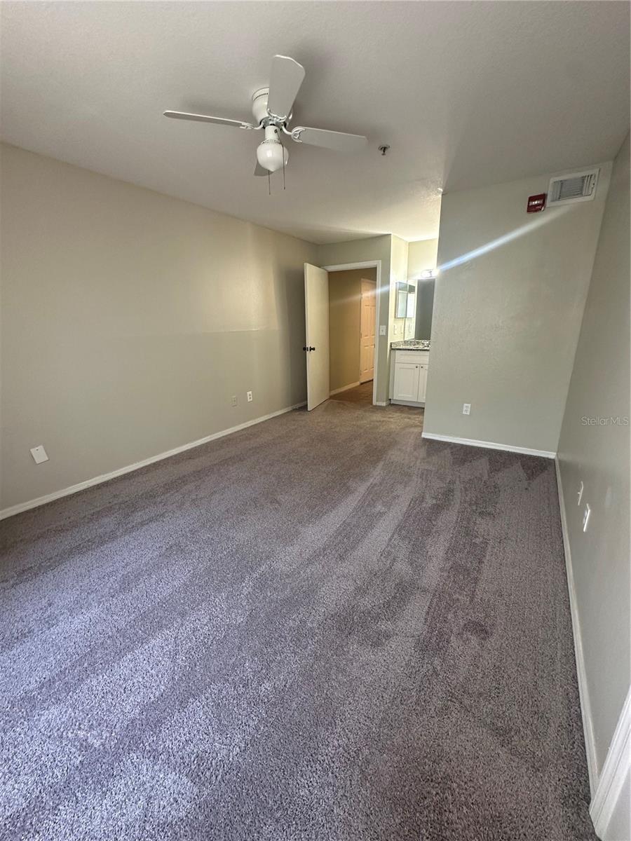 Image 11 of 29 For 7350 Westpointe Boulevard 216