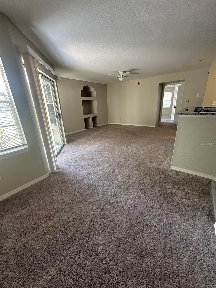 Image 3 of 29 For 7350 Westpointe Boulevard 216