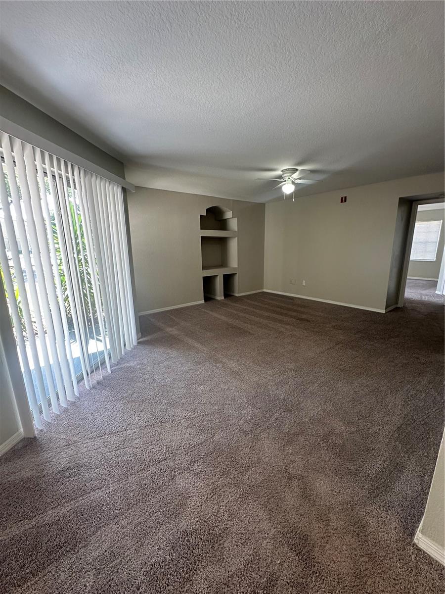 Image 4 of 29 For 7350 Westpointe Boulevard 216