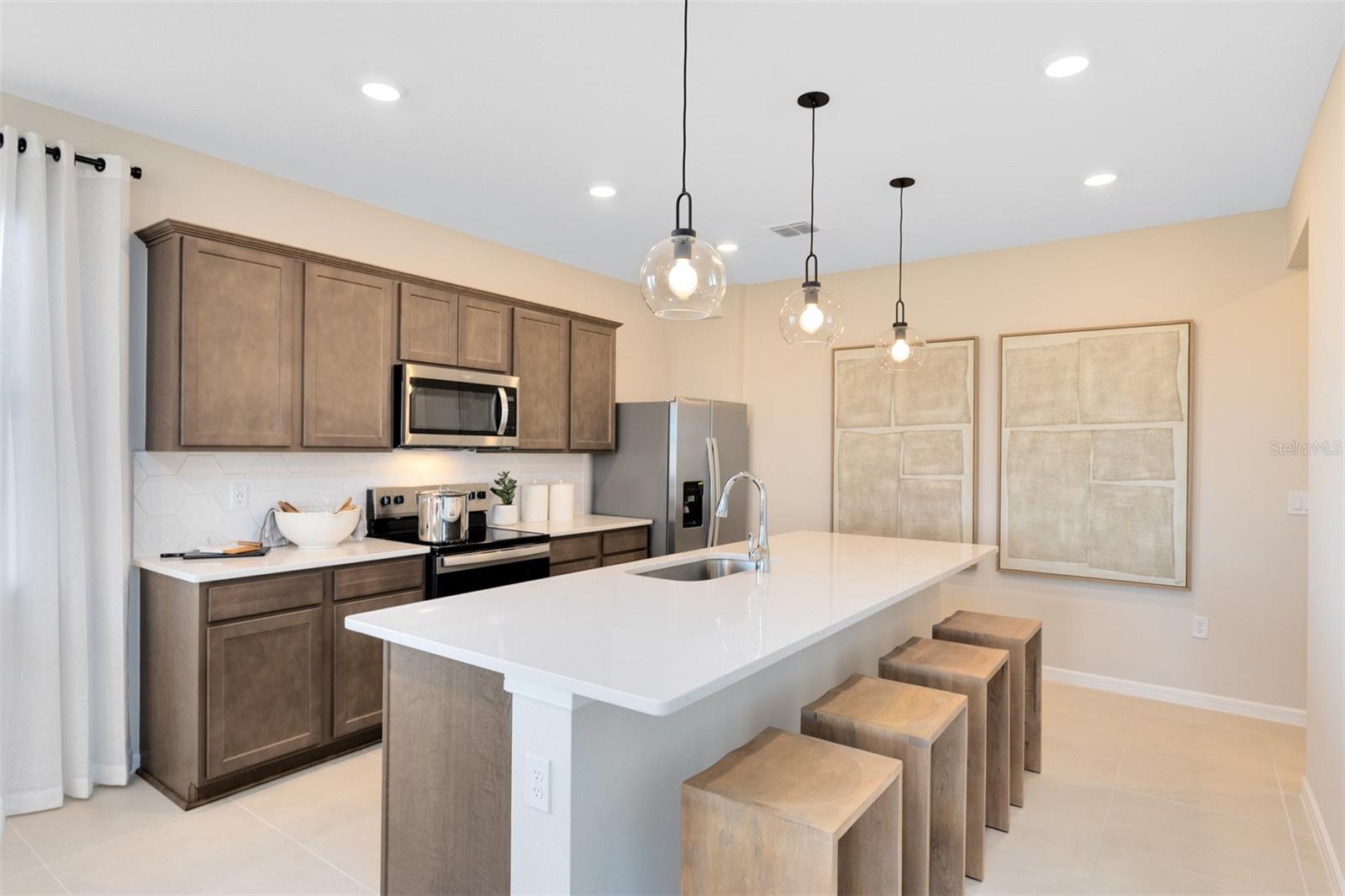 Image 11 of 28 For 2308 Southbury Drive