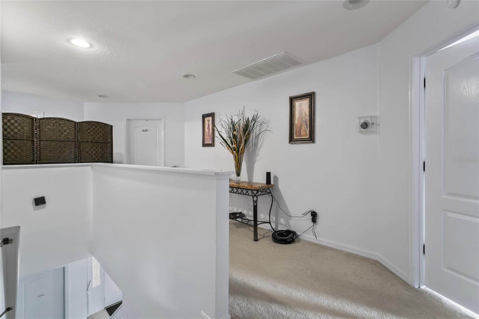 Image 25 of 52 For 913 Dorset Place