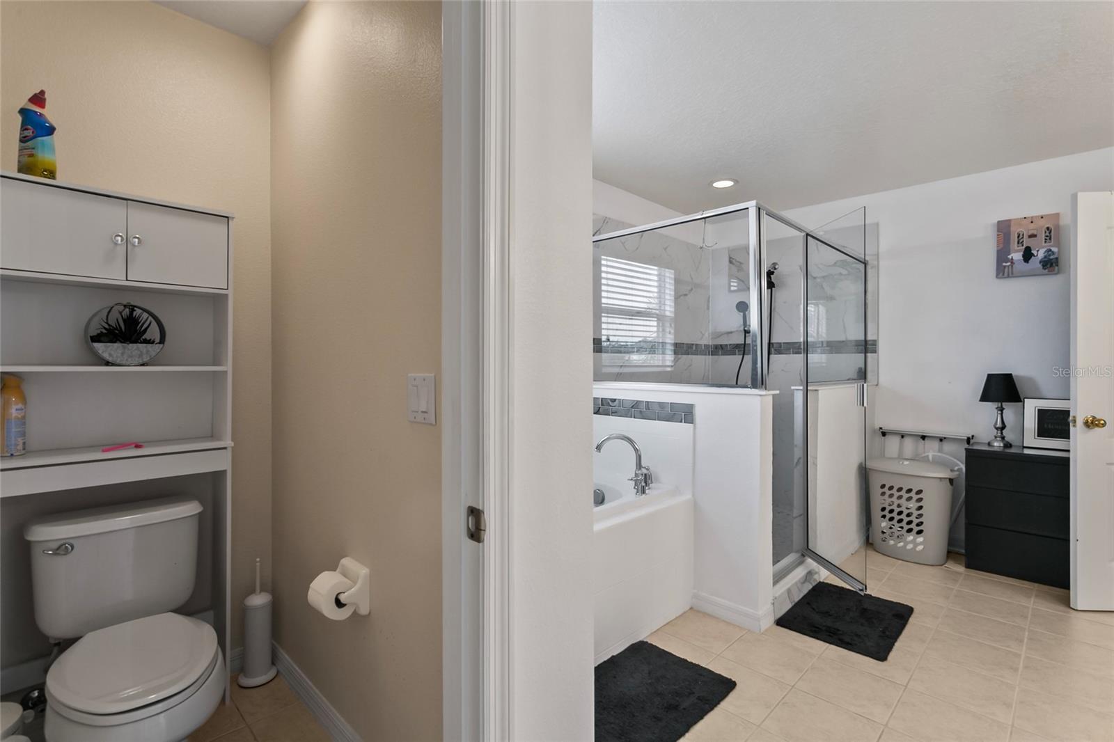 Image 30 of 52 For 913 Dorset Place