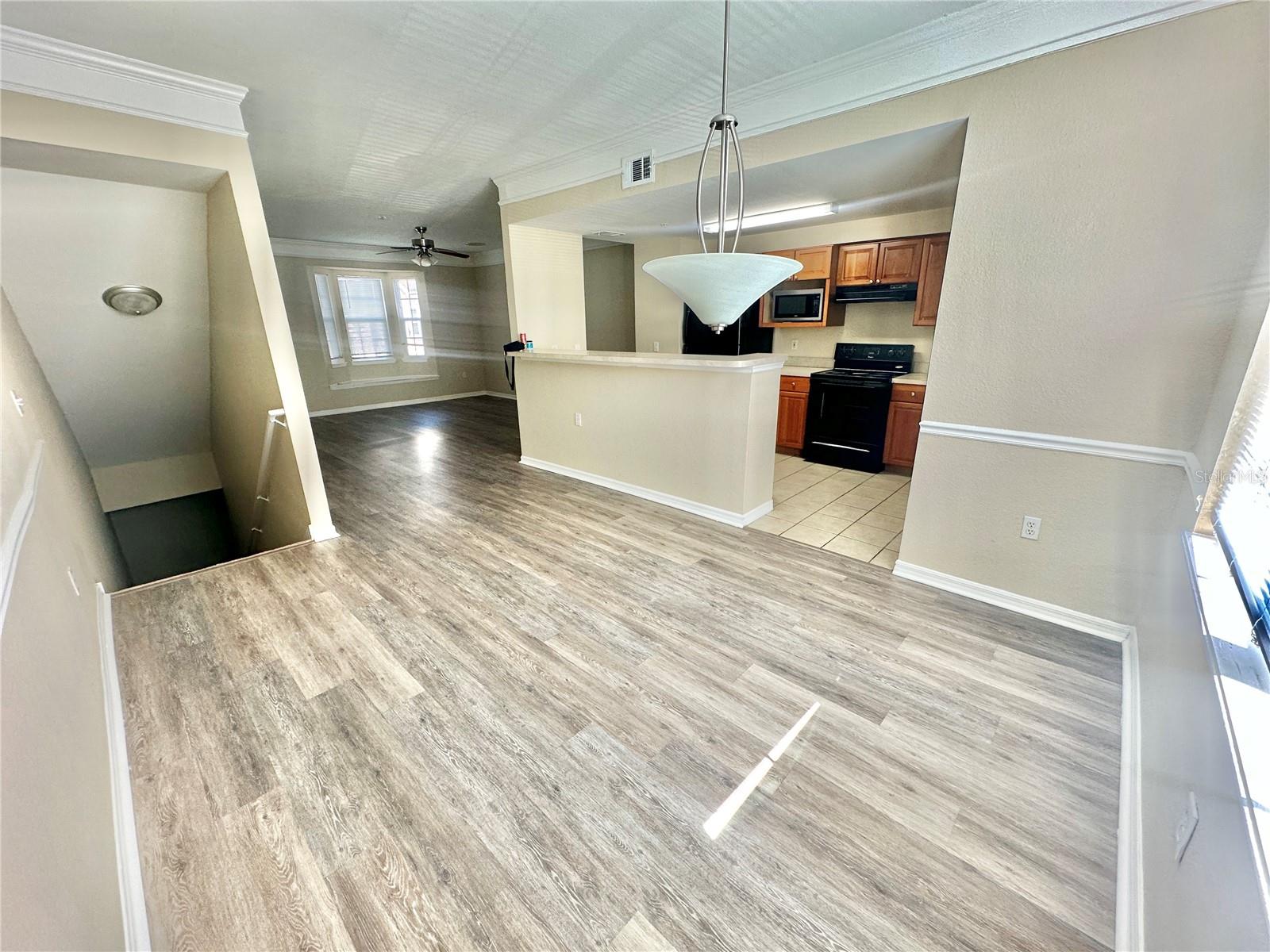 Image 12 of 27 For 6682 Time Square Avenue 103