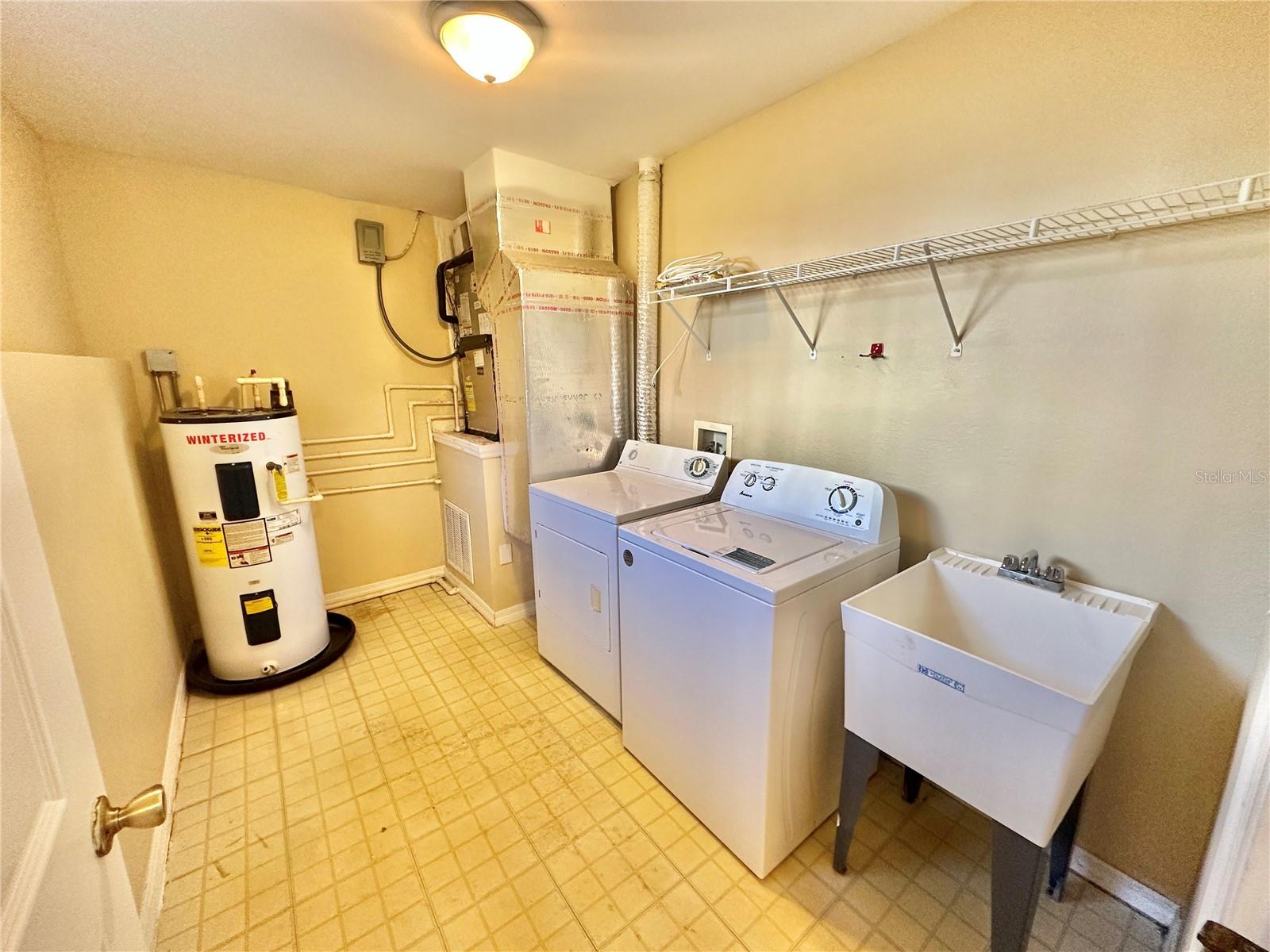 Image 13 of 27 For 6682 Time Square Avenue 103