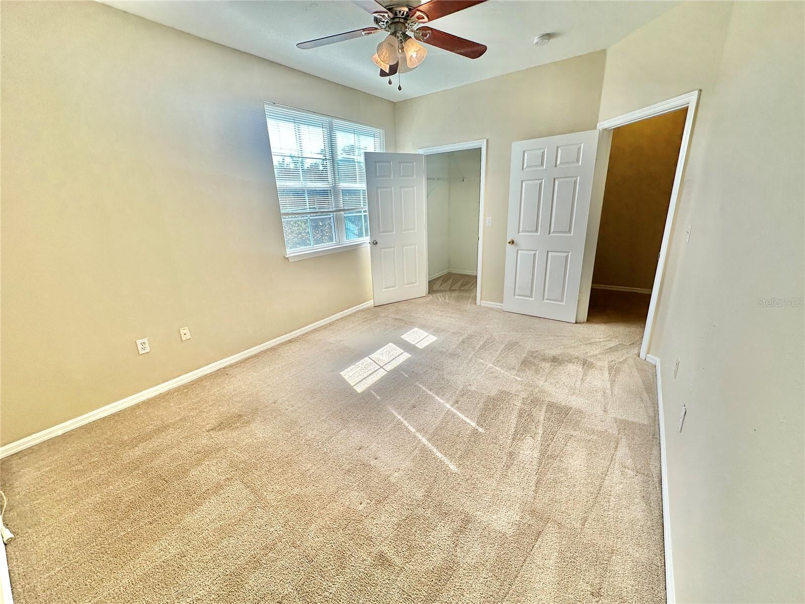 Image 17 of 27 For 6682 Time Square Avenue 103