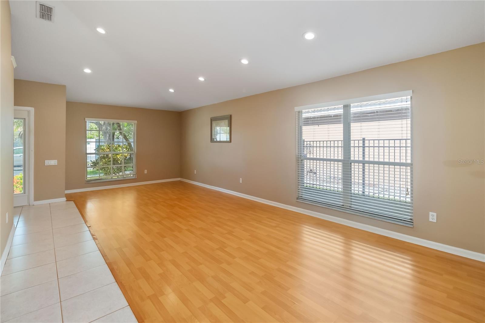 Image 8 of 29 For 6429 Winder Oaks Boulevard