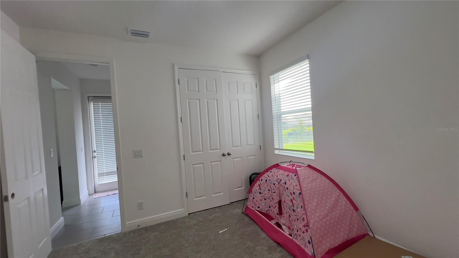 Image 19 of 44 For 5058 Down Court