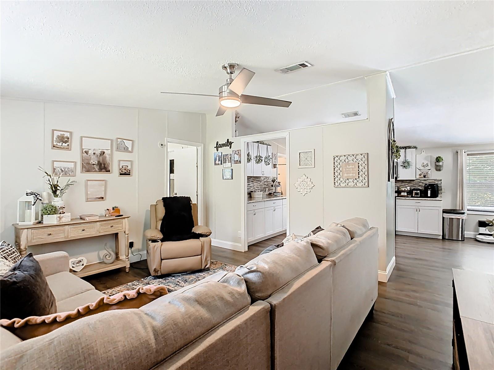 Image 9 of 62 For 9300 Concord Road