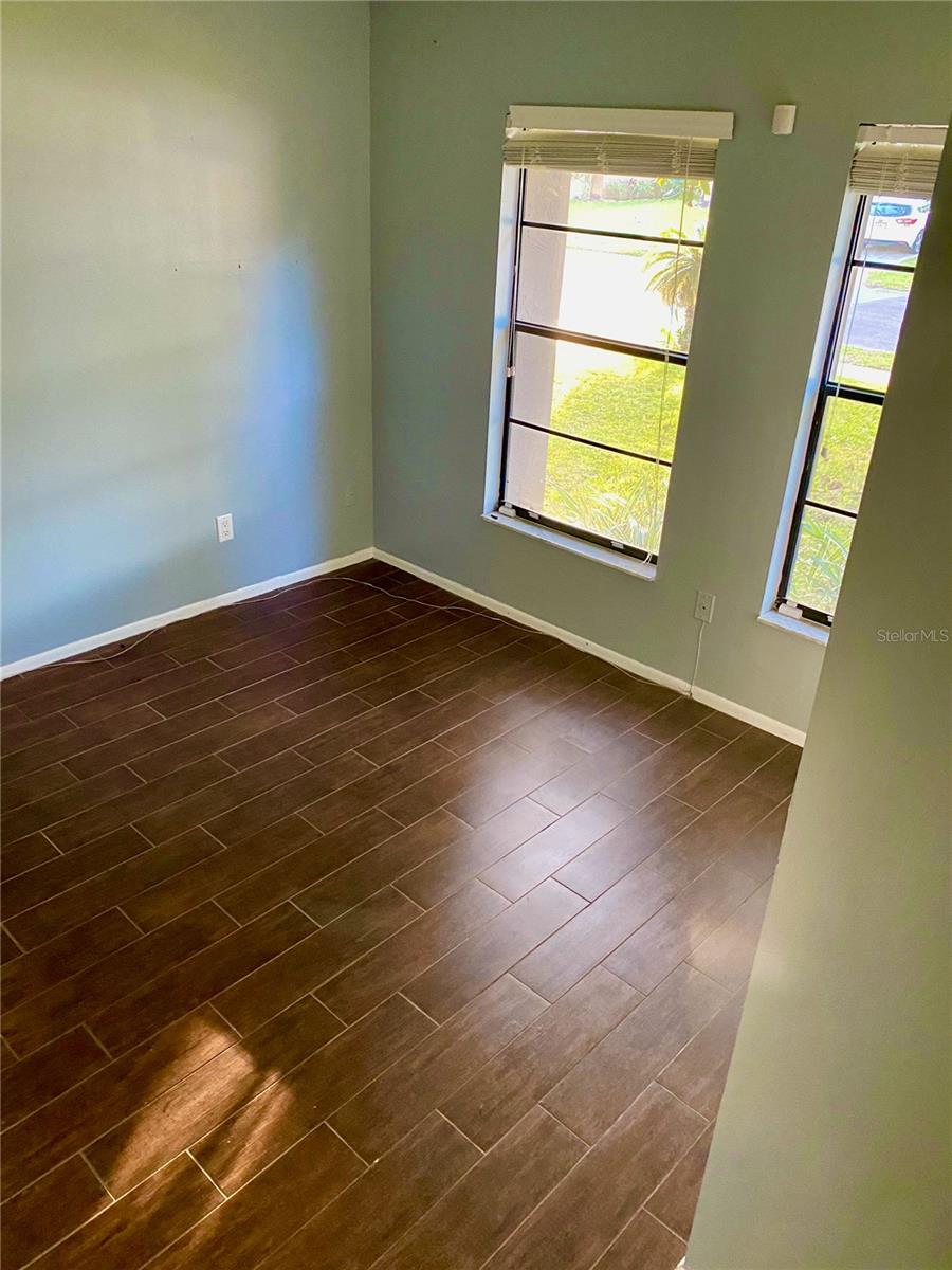 Image 7 of 10 For 413 Wild Fox Drive
