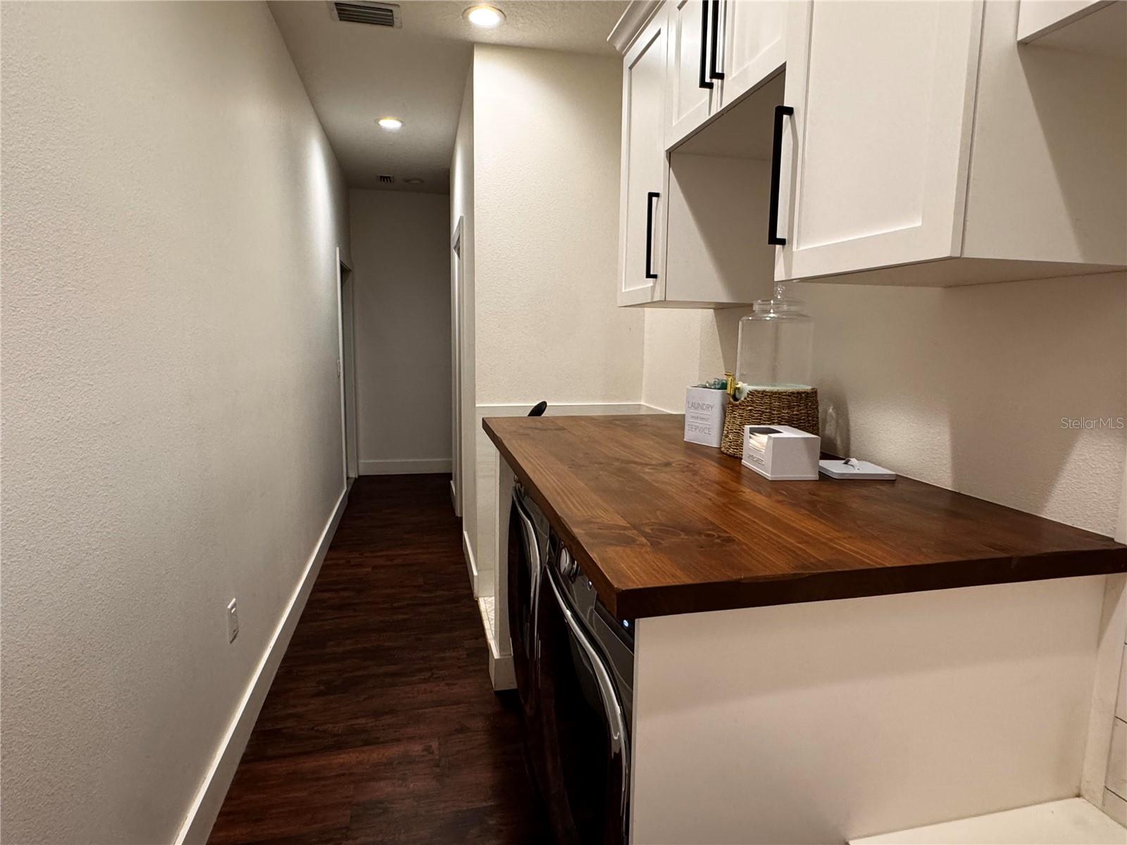 Image 9 of 62 For 44524 Cross Country Boulevard