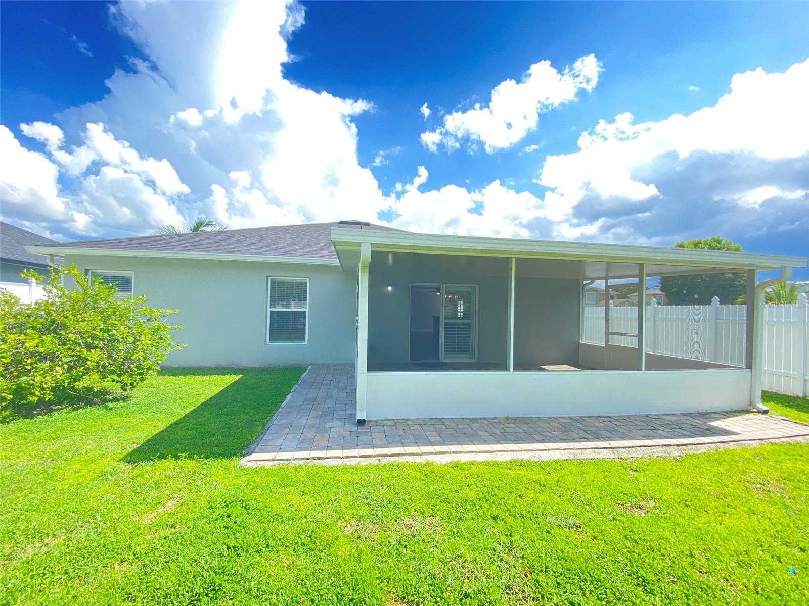 Image 32 of 37 For 15353 Perdido Drive