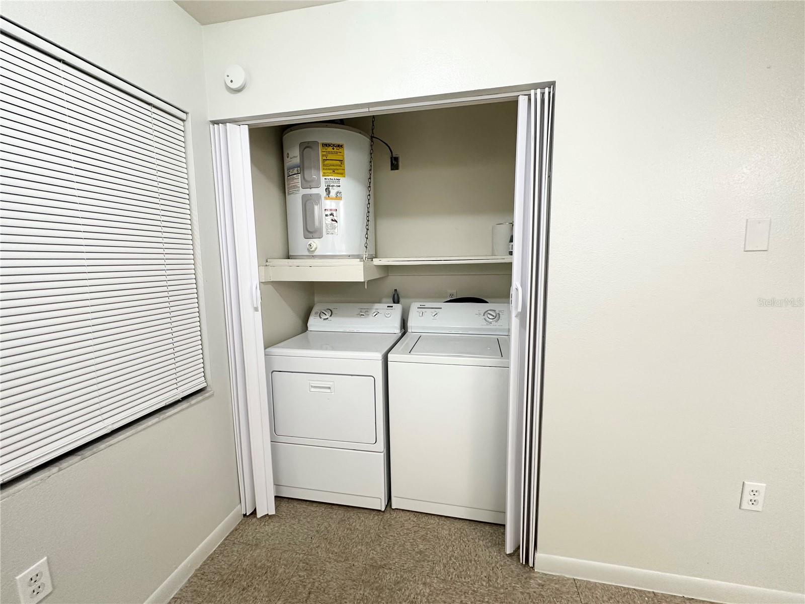 Image 5 of 11 For 101 Lake Hunter Drive 15