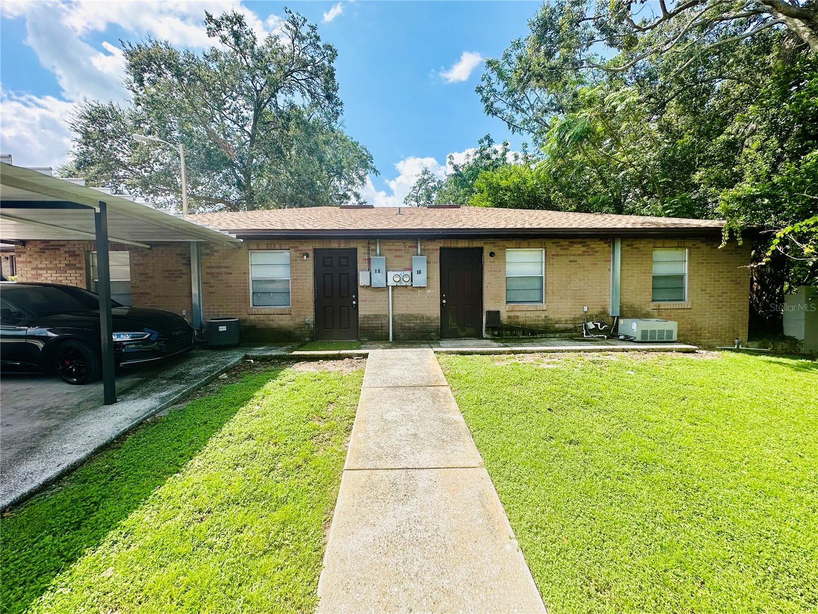 Image 8 of 11 For 101 Lake Hunter Drive 15