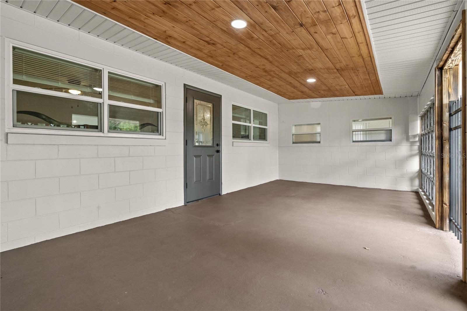 Image 4 of 12 For 137 Jay Drive