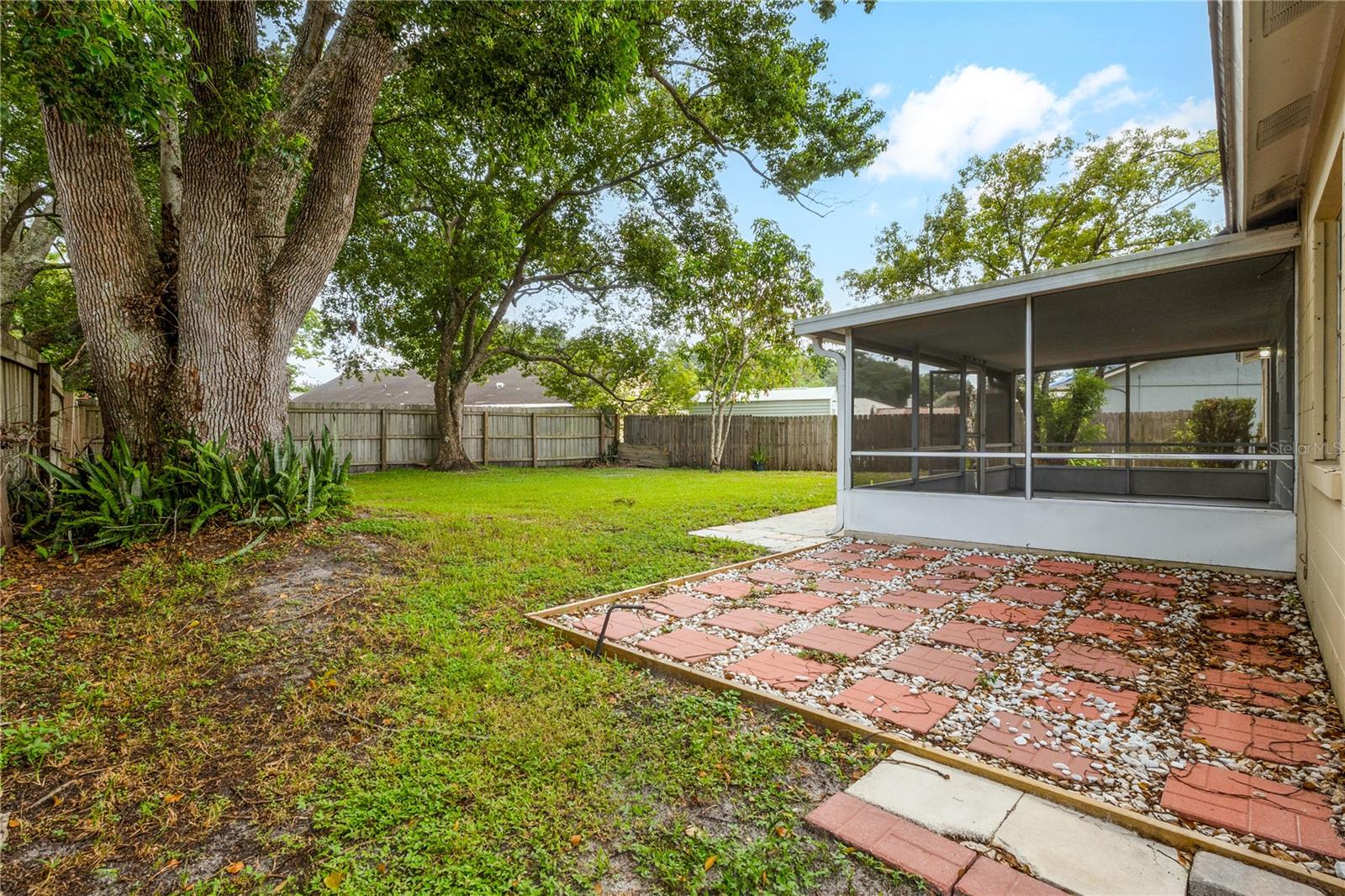 Image 21 of 23 For 391 Panama Circle