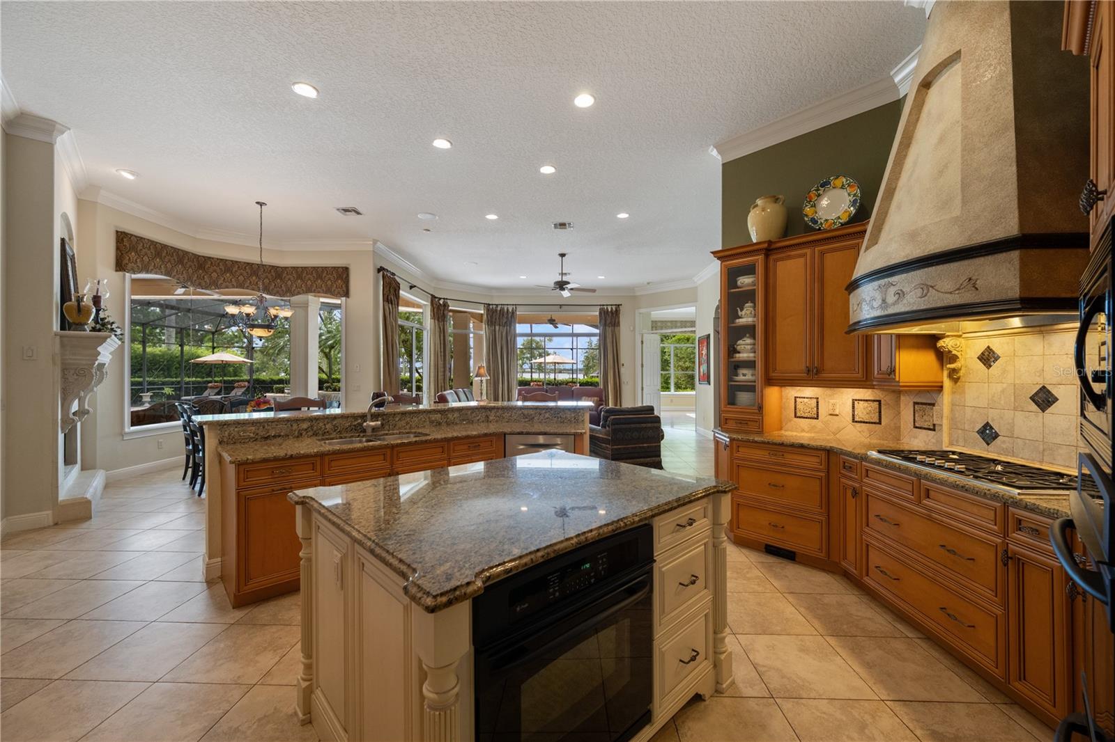 Image 10 of 51 For 2016 Castelli Boulevard