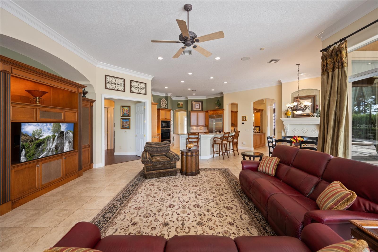Image 14 of 51 For 2016 Castelli Boulevard