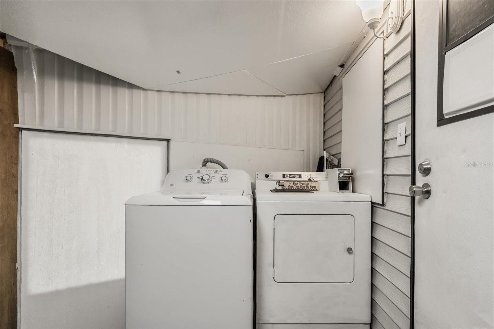 Image 12 of 19 For 9000 Us Highway 192  11