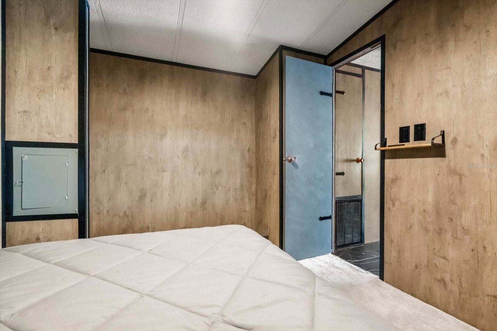 Image 16 of 19 For 9000 Us Highway 192  11