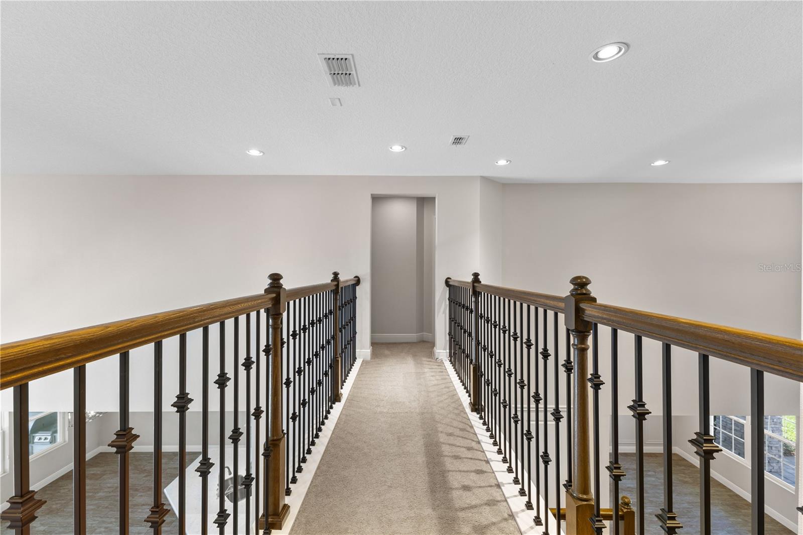 Image 47 of 82 For 14966 Etowah St Street