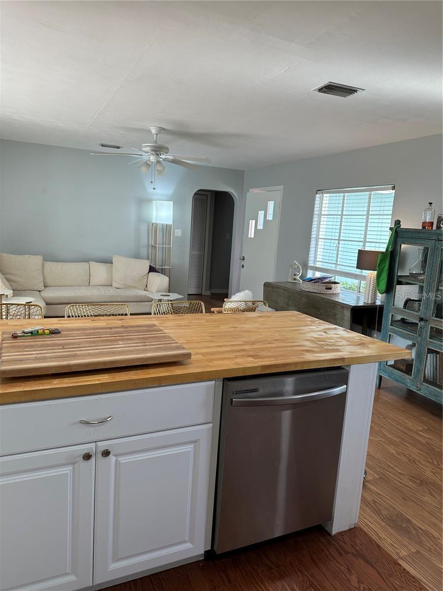 Image 10 of 16 For 430 Ololu Drive