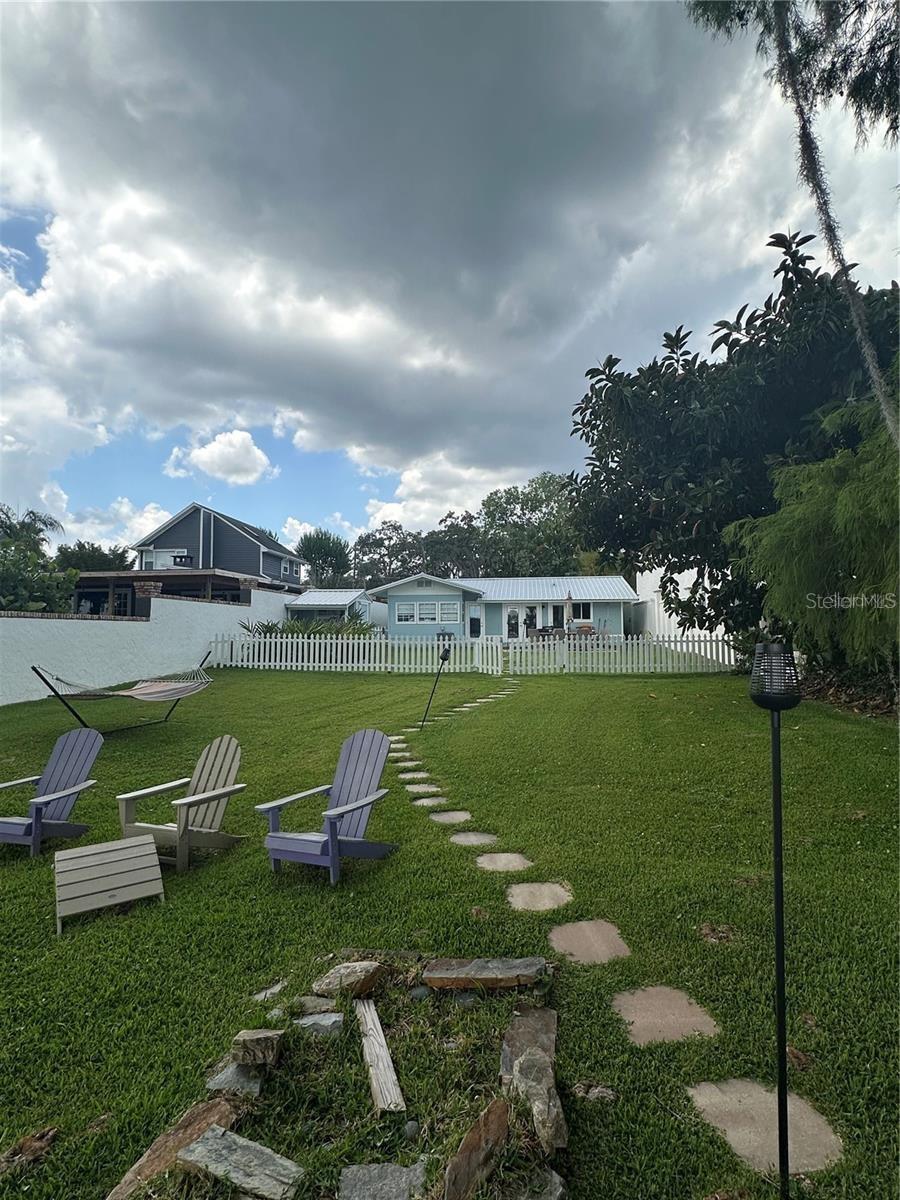 Image 4 of 16 For 430 Ololu Drive
