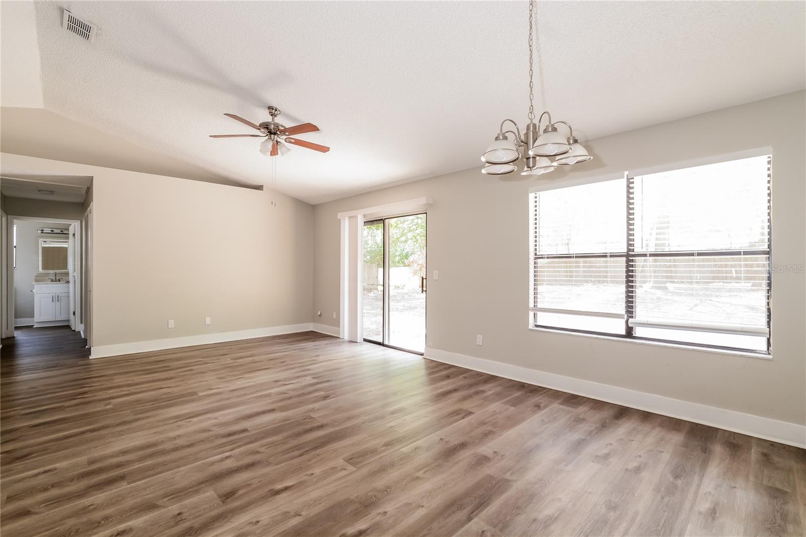 Image 4 of 16 For 5106 Clarion Hammock Drive