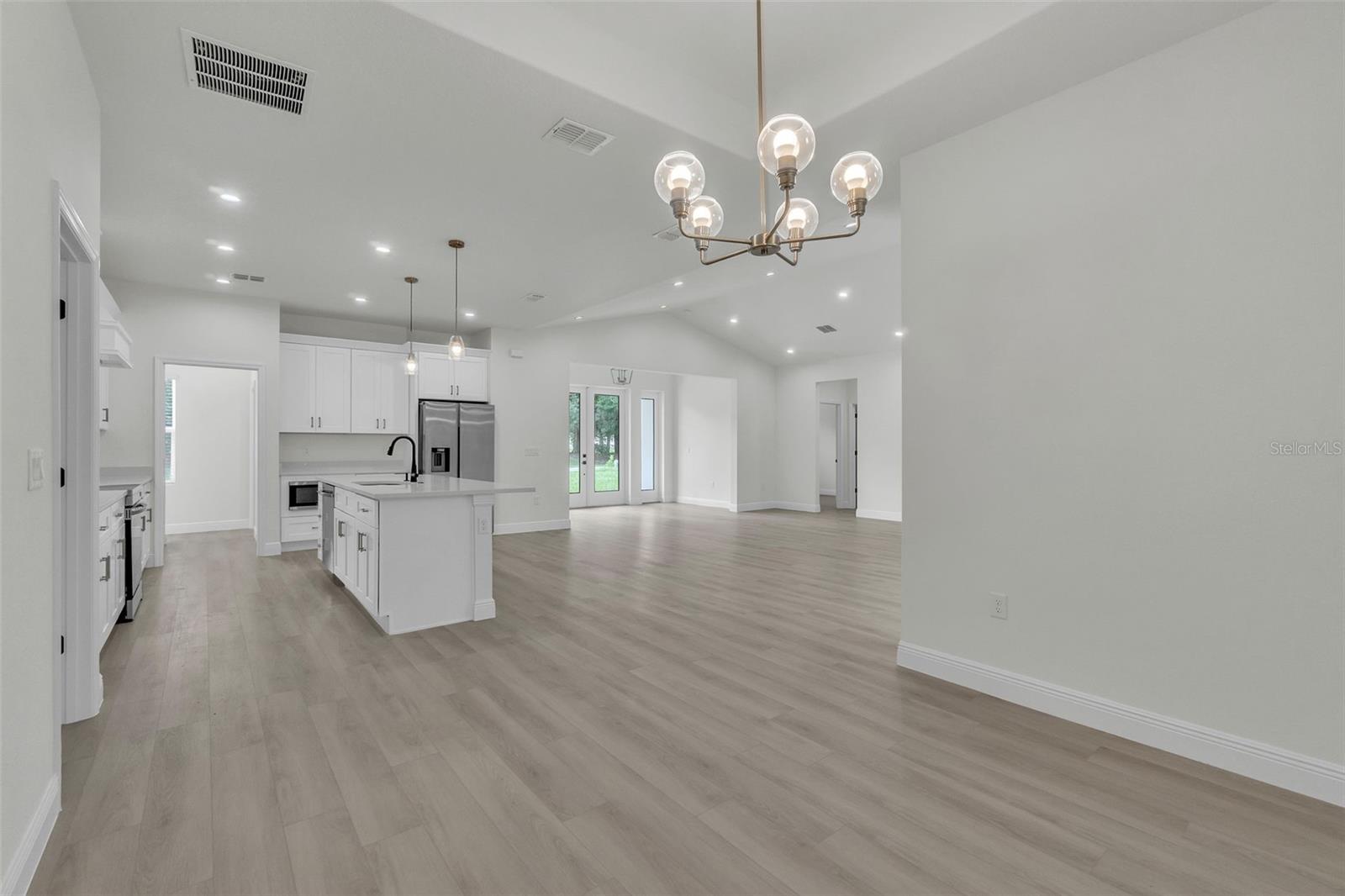 Image 17 of 47 For 1608 Hickory Ridge Drive