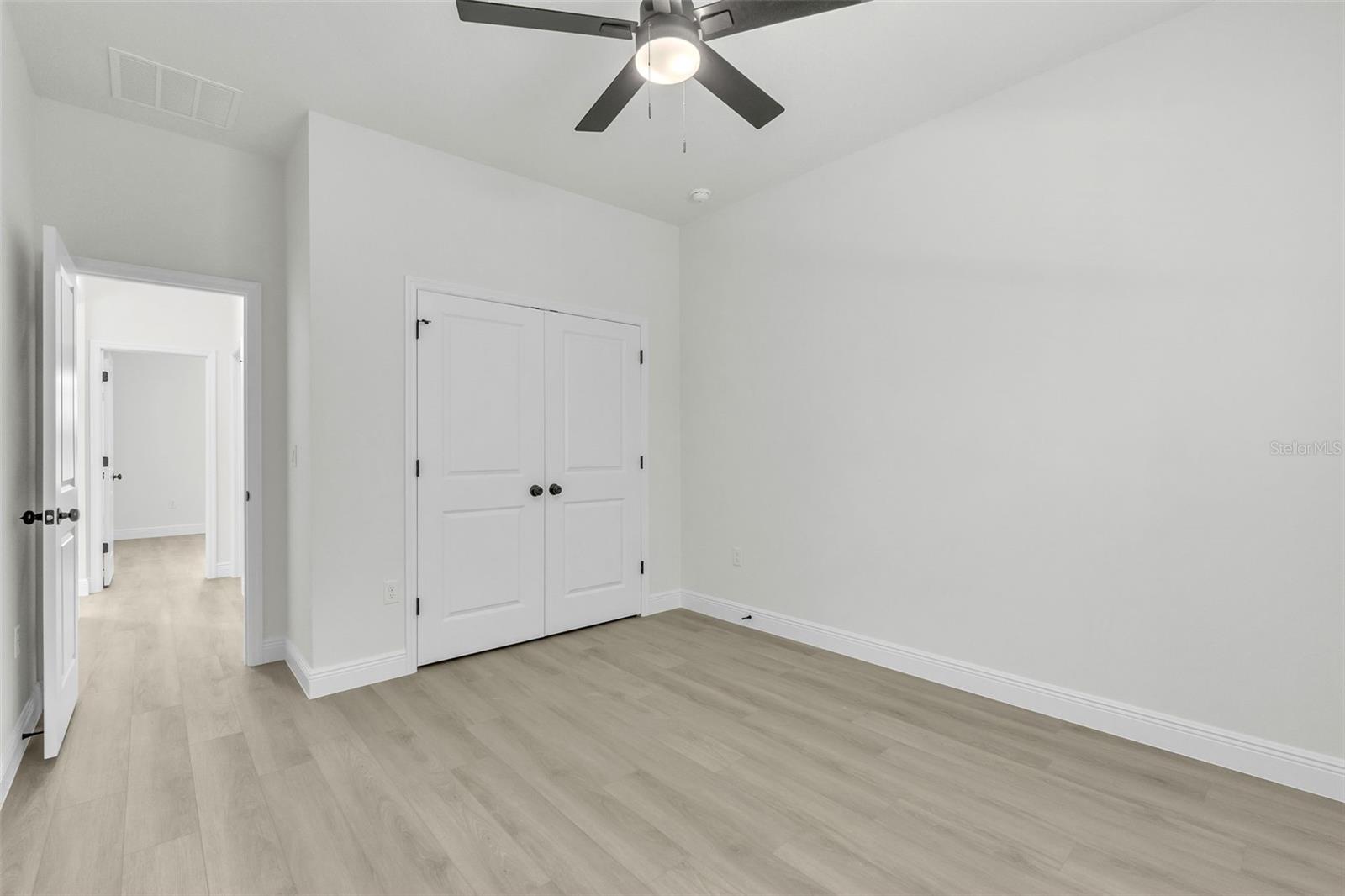 Image 27 of 47 For 1608 Hickory Ridge Drive