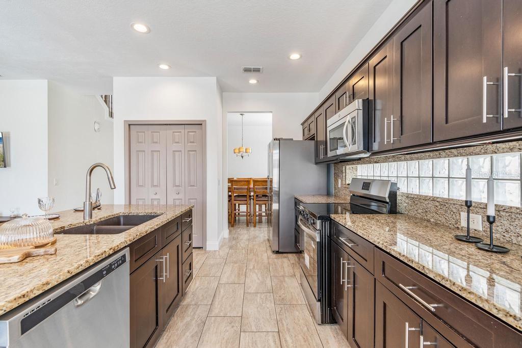 Image 17 of 54 For 8406 Rising Star Court